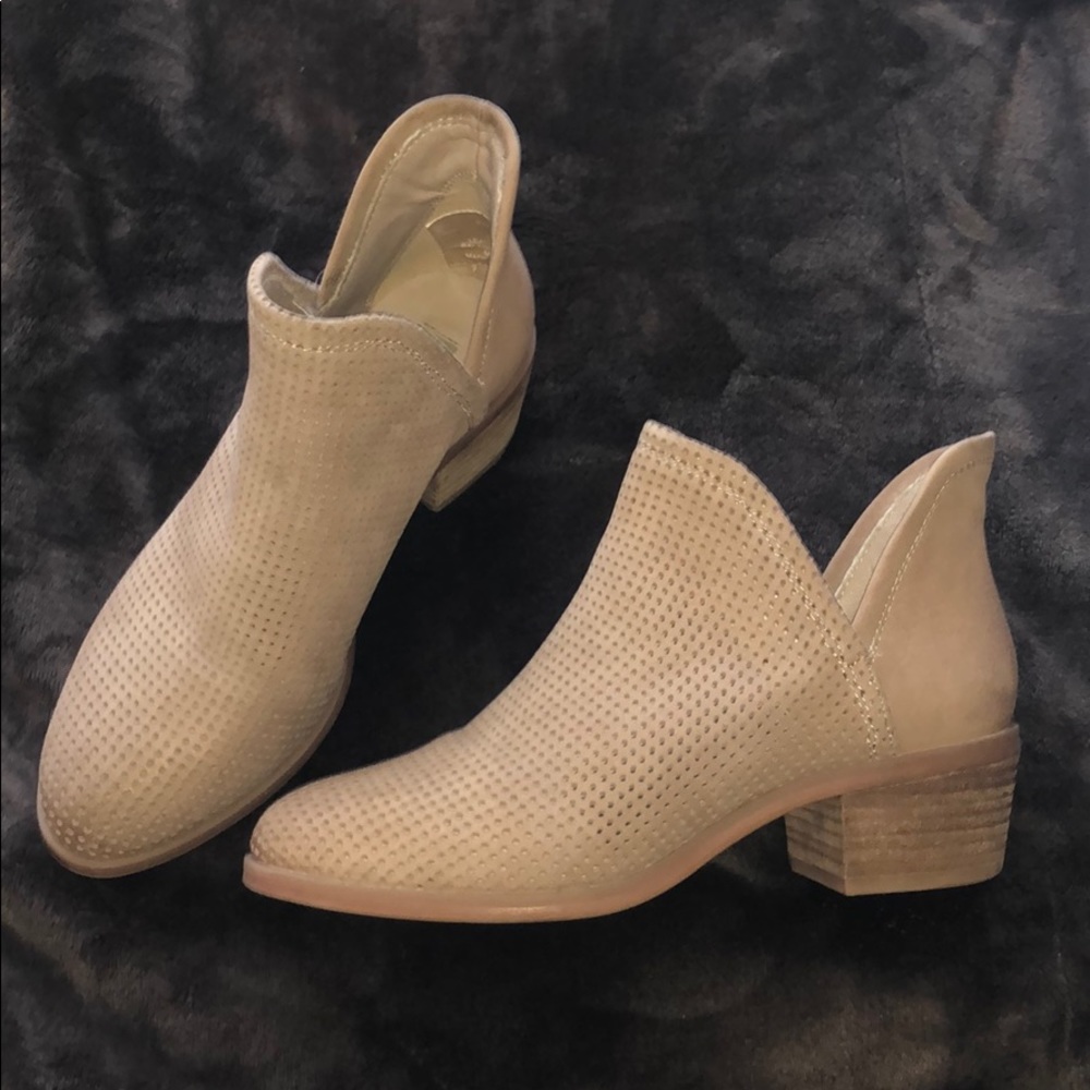 Steve Madden booties